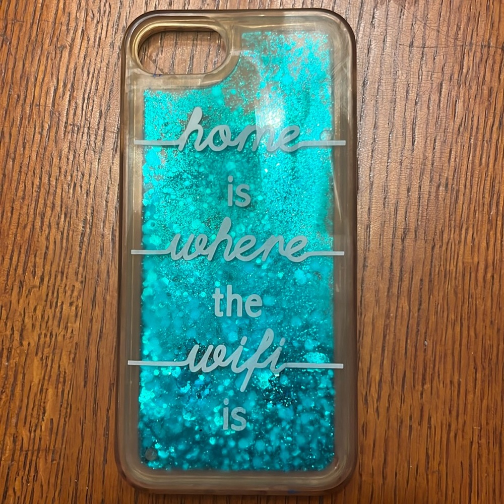 iPhone 8 phone case with moveable sparkles